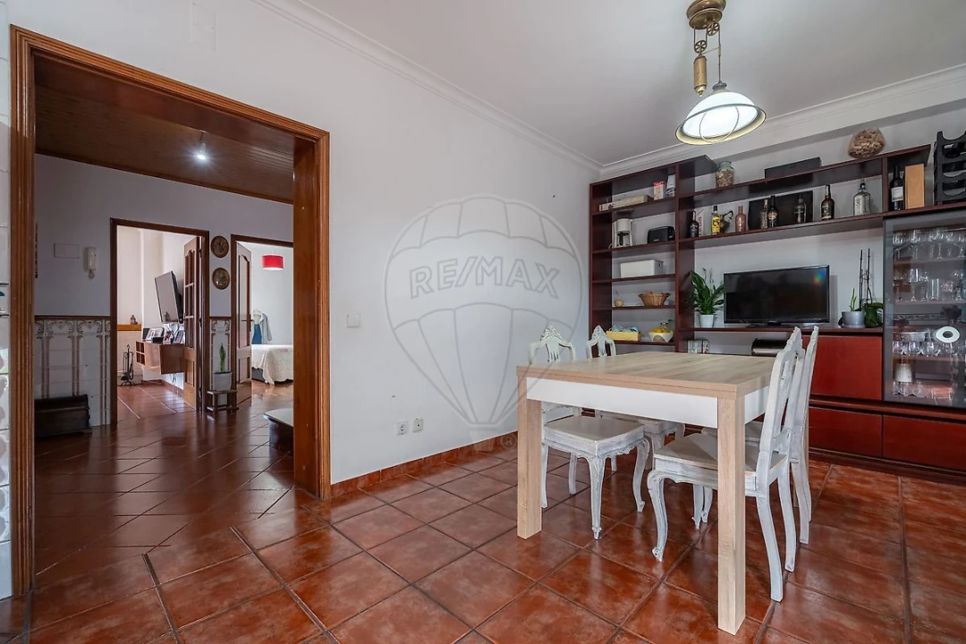 Apartamento T4 para Venda em Lousã e Vilarinho Foto 7