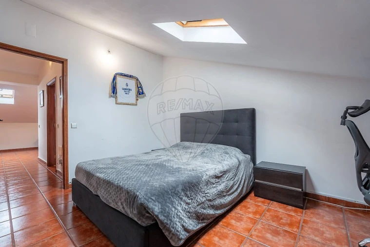 Apartamento T4 para Venda em Lousã e Vilarinho Foto 14