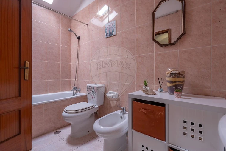 Apartamento T4 para Venda em Lousã e Vilarinho Foto 21
