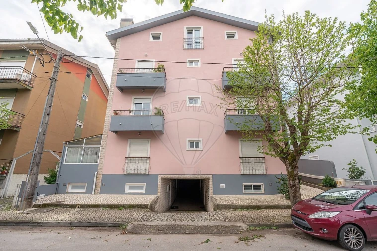 Apartamento T4 para Venda em Lousã e Vilarinho Foto 27
