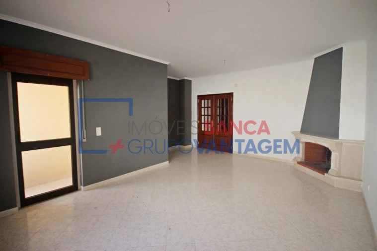 Apartamento T2 para Venda em Marvila, Ribeira Santarém, São Salvador, São Nicolau Foto 5