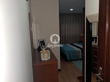 Apartamento T2 para Venda em Figueiras e Covas
