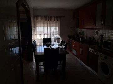 Apartamento T2 para Venda em Figueiras e Covas