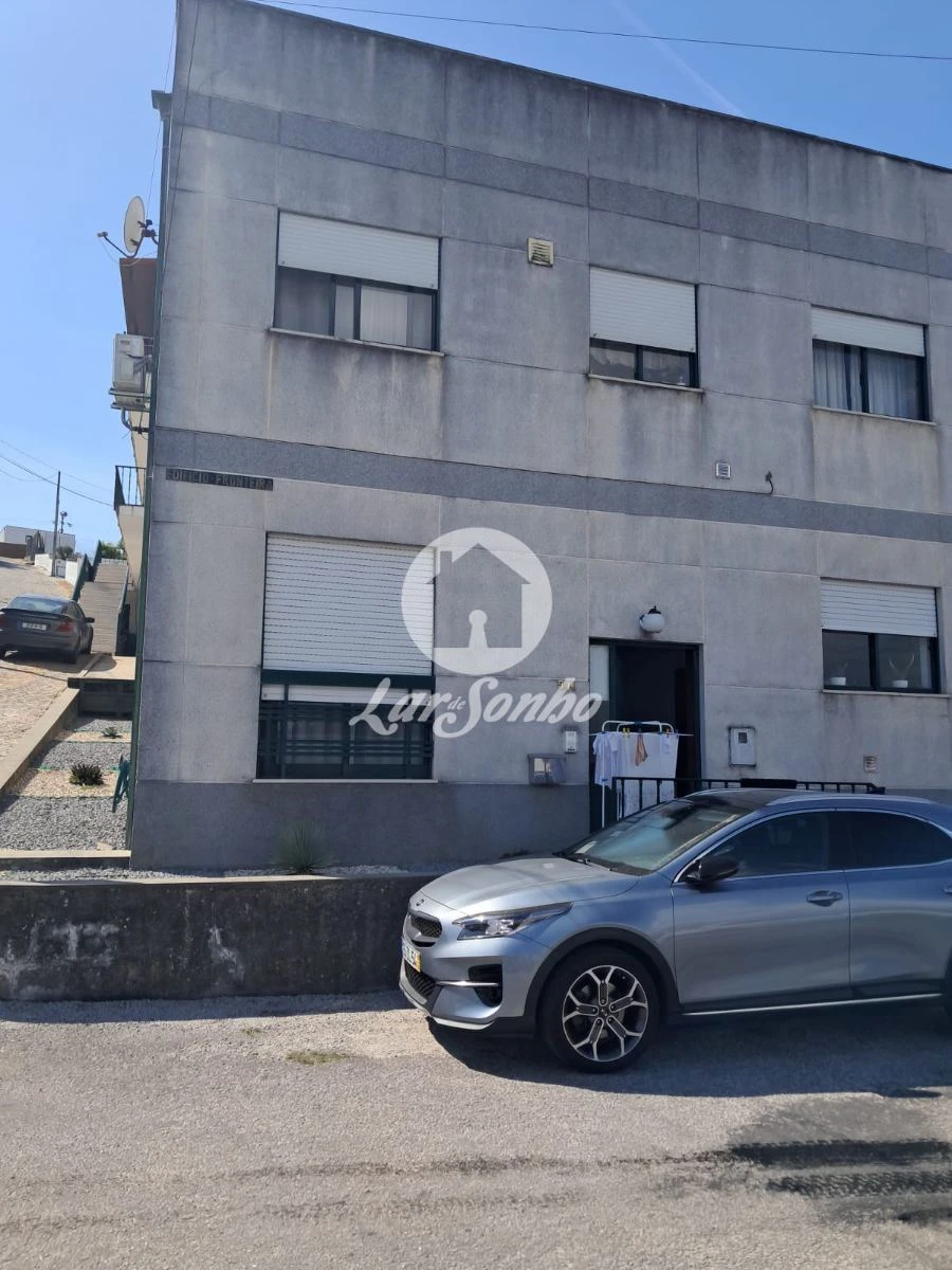 Apartamento T2 para Venda em Figueiras e Covas Foto 4