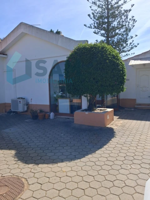 Moradia T4 para Venda em Silves