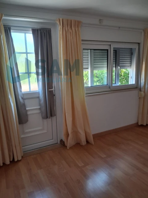 Moradia T4 para Venda em Silves