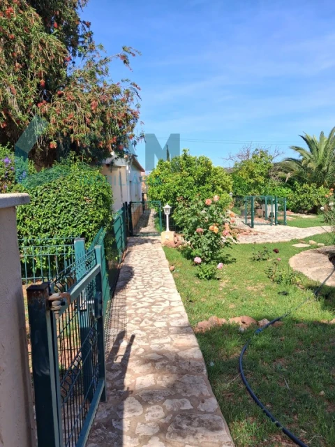 Moradia T4 para Venda em Silves