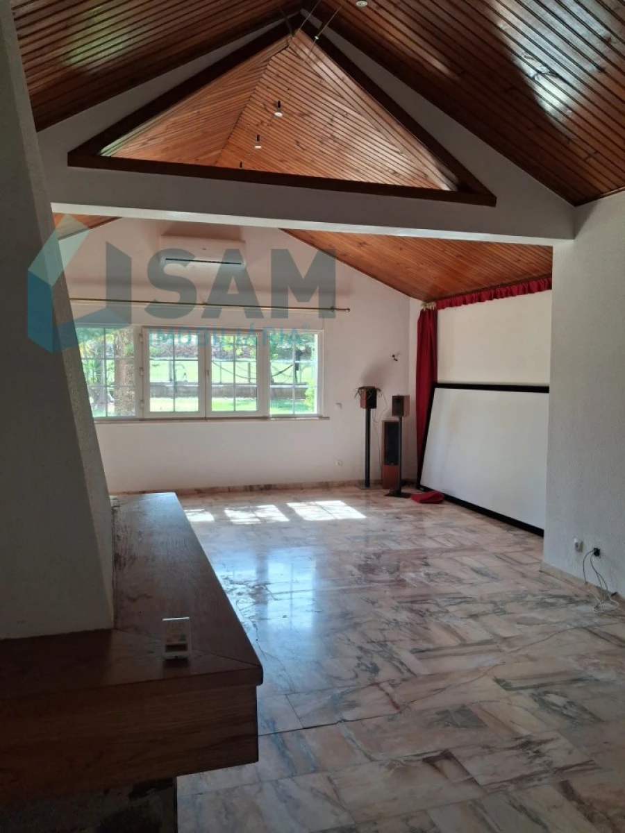 Moradia T4 para Venda em Silves Foto 39