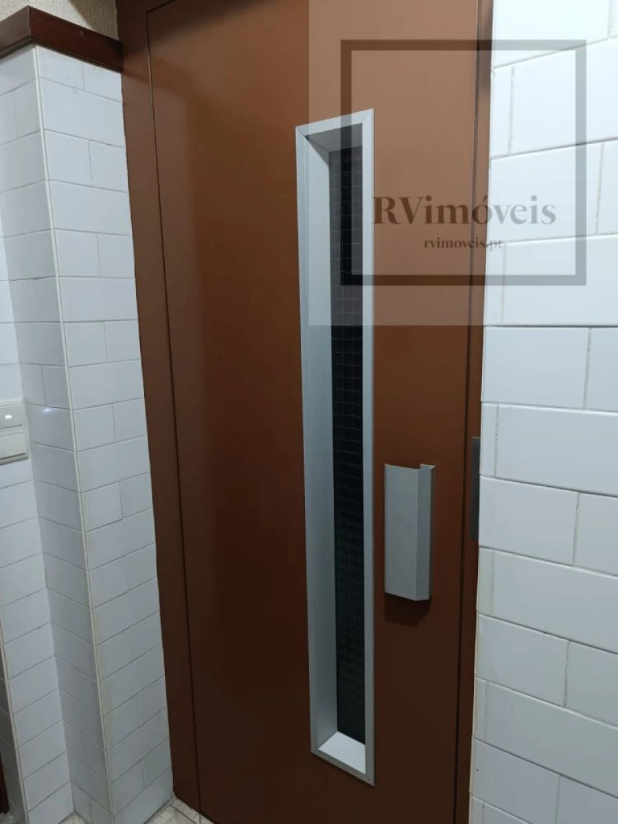 Apartamento T1 para Venda em Cedofeita, Santo Ildefonso, Sé, Miragaia, São Nicolau e Vitória Foto 6
