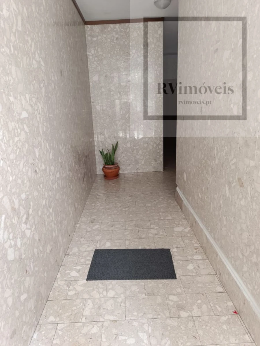 Apartamento T1 para Venda em Cedofeita, Santo Ildefonso, Sé, Miragaia, São Nicolau e Vitória Foto 8