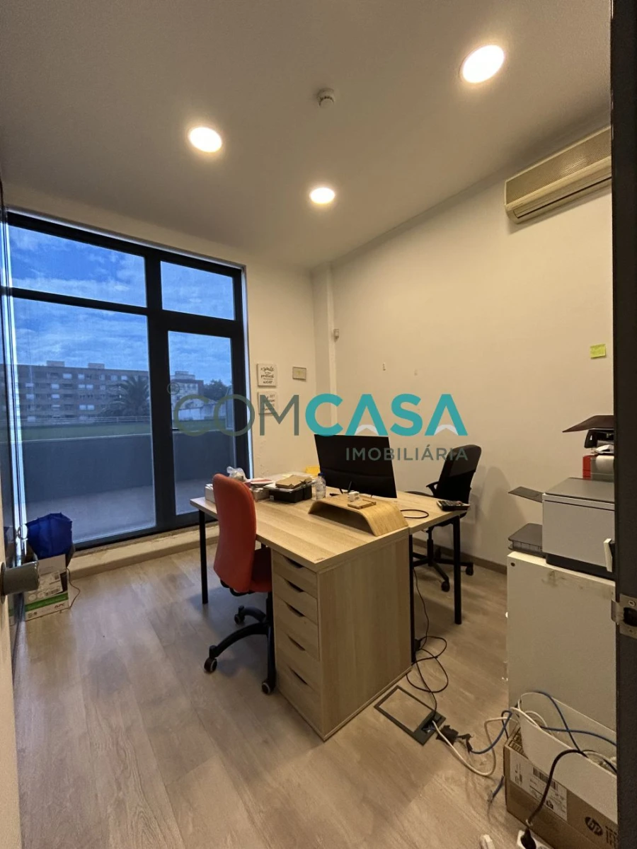 Loja para Arrendamento em Matosinhos e Leça da Palmeira Foto 8