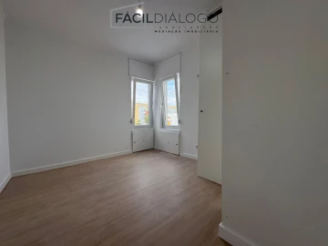 Apartamento T3 para Venda em Caparica e Trafaria