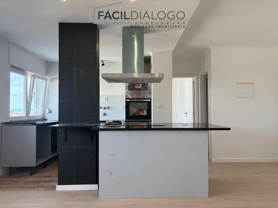 Apartamento T3 para Venda em Caparica e Trafaria Foto 21