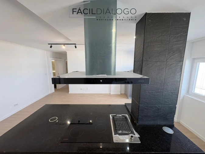 Apartamento T3 para Venda em Caparica e Trafaria Foto 17