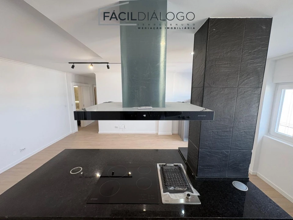 Apartamento T3 para Venda em Caparica e Trafaria Foto 17