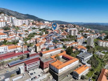 Loja para Venda em Covilhã e Canhoso