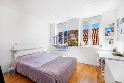 Loja para Venda em Covilhã e Canhoso