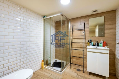 Loja para Venda em Covilhã e Canhoso