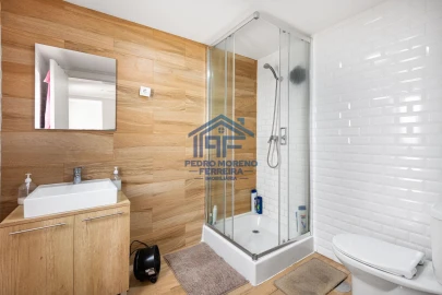 Loja para Venda em Covilhã e Canhoso