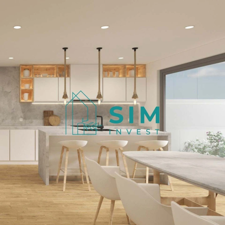 Moradia T4 para Venda em Montenegro Foto 8