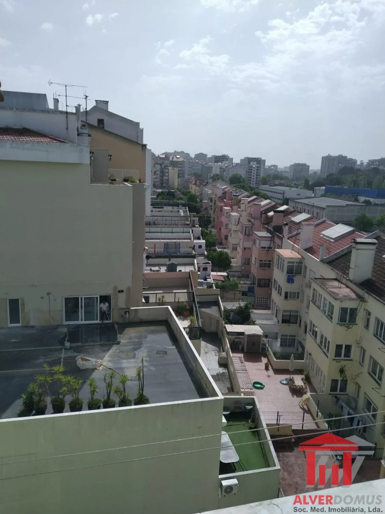 Apartamento T3 para Venda em Benfica Foto 6