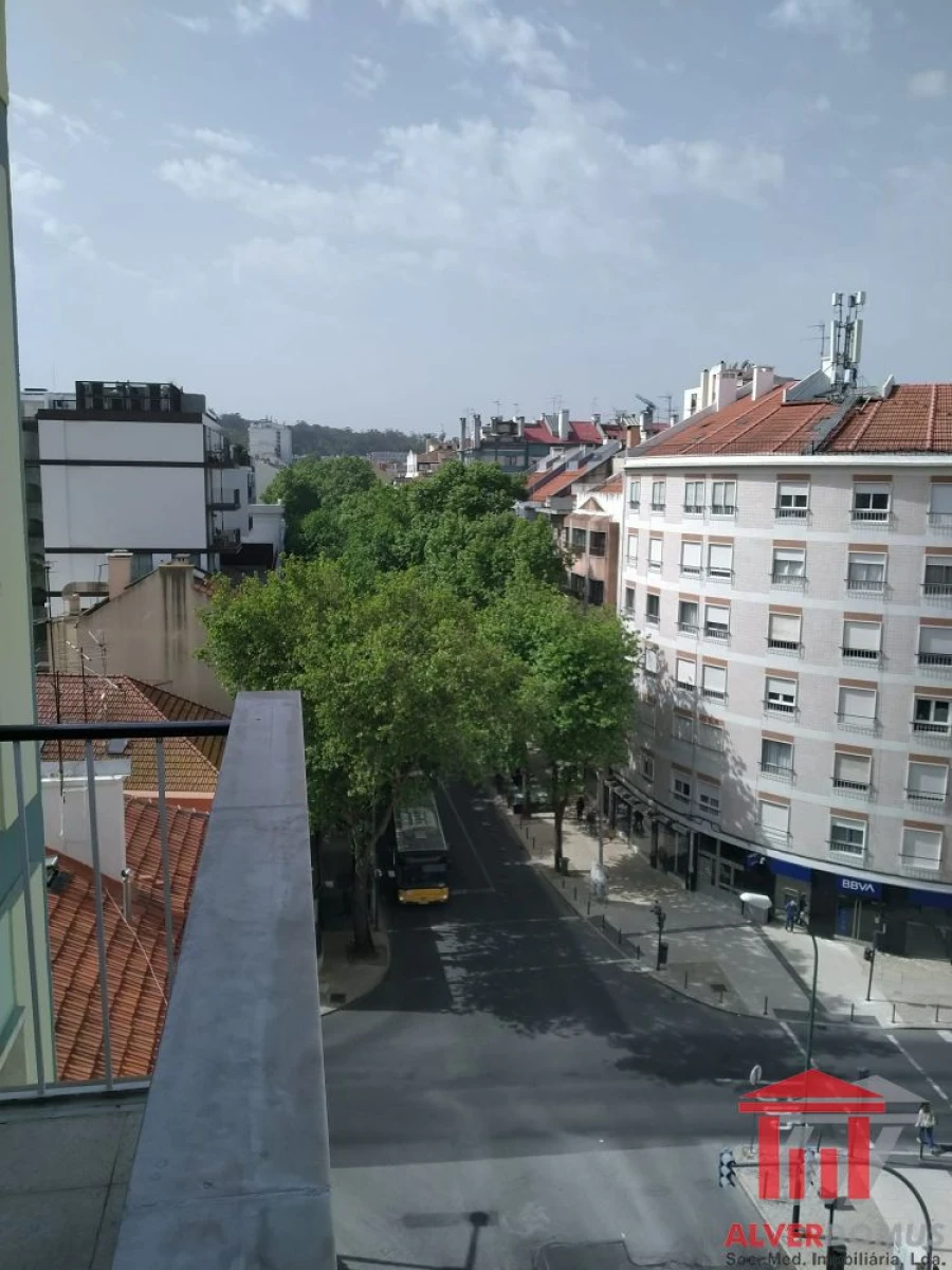 Apartamento T3 para Venda em Benfica Foto 8