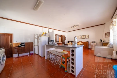 Moradia T4 para Venda em Aljezur