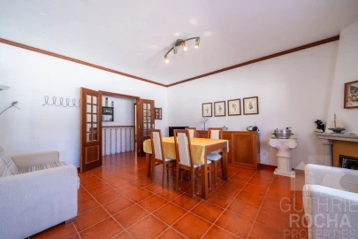 Moradia T4 para Venda em Aljezur