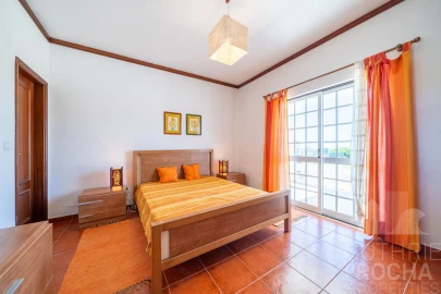 Moradia T4 para Venda em Aljezur