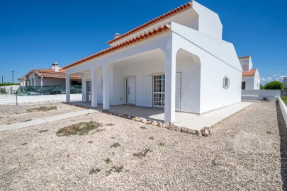 Moradia T4 para Venda em Aljezur