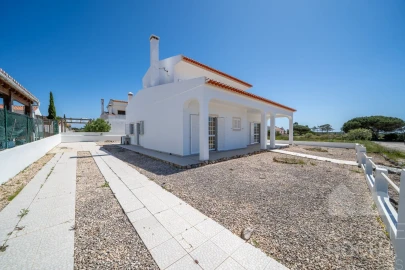 Moradia T4 para Venda em Aljezur