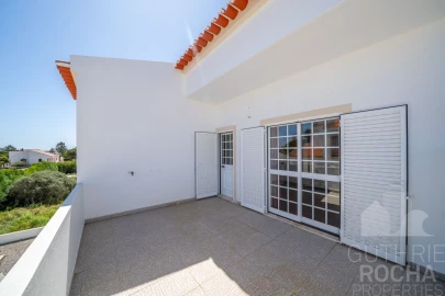 Moradia T4 para Venda em Aljezur