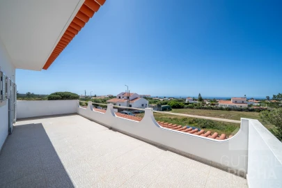 Moradia T4 para Venda em Aljezur