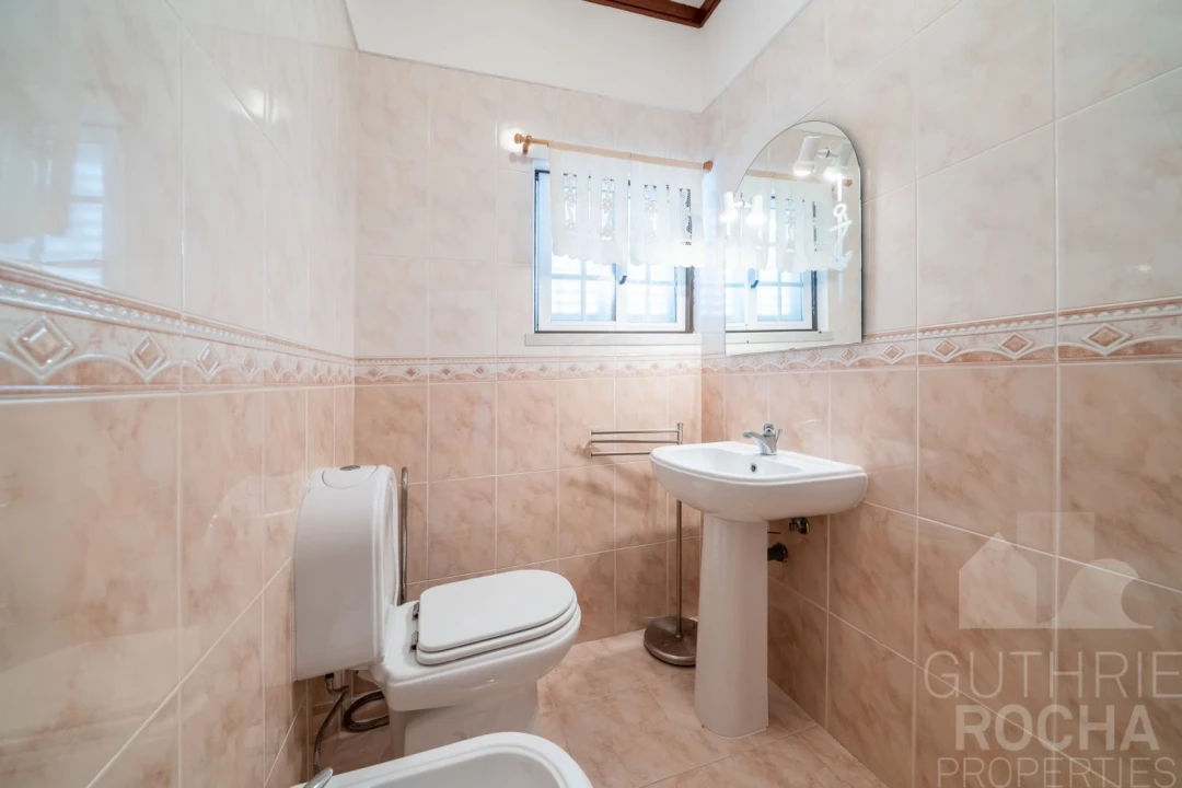 Moradia T4 para Venda em Aljezur Foto 9