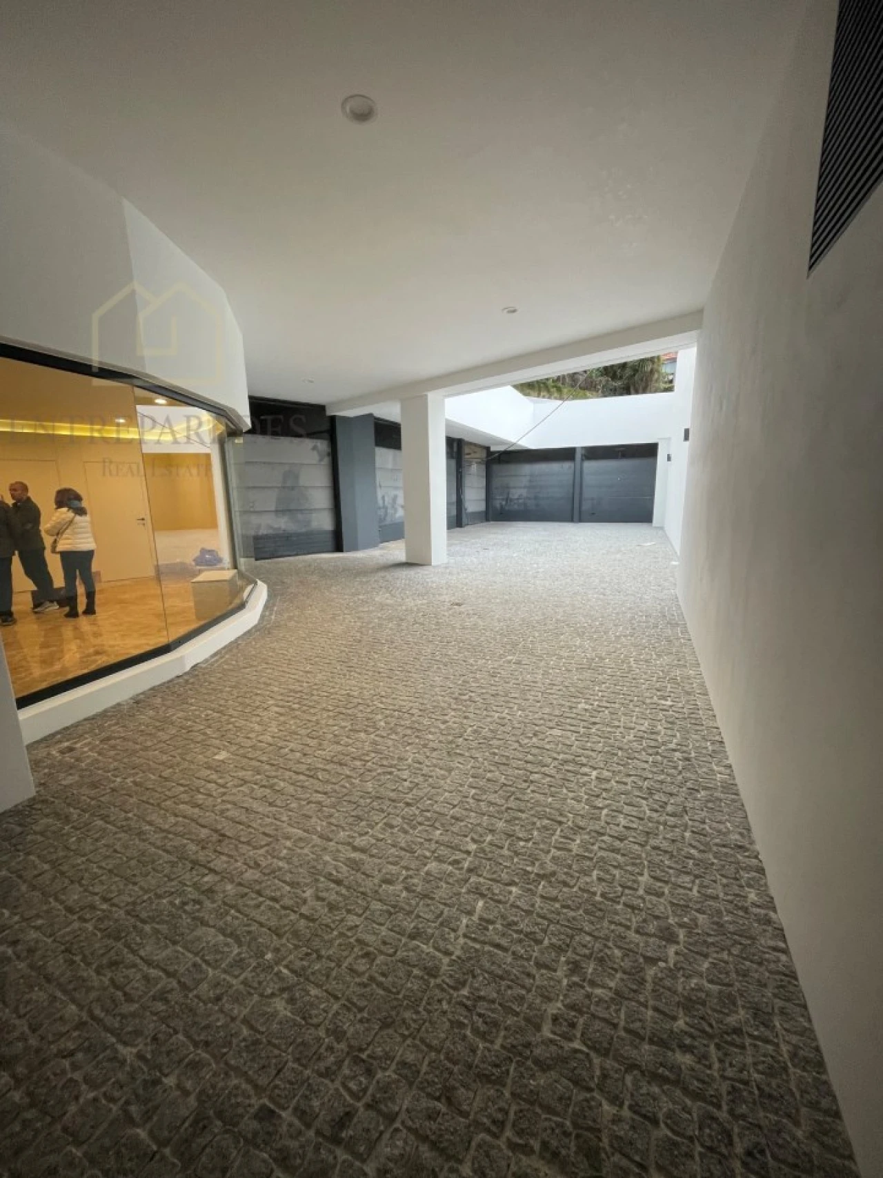 Apartamento T3 para Venda em Mafamude e Vilar do Paraíso Foto 38