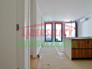 Apartamento T3 para Venda em Lourinhã e Atalaia
