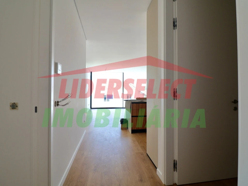 Apartamento T3 para Venda em Lourinhã e Atalaia Foto 8