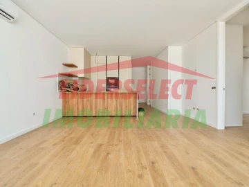 Apartamento T3 para Venda em Lourinhã e Atalaia