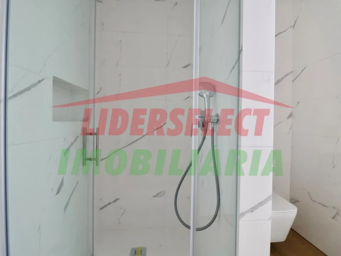 Apartamento T3 para Venda em Lourinhã e Atalaia Foto 10