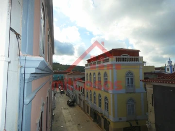 Escritório para Arrendamento em Santa Maria, São Pedro e Matacães