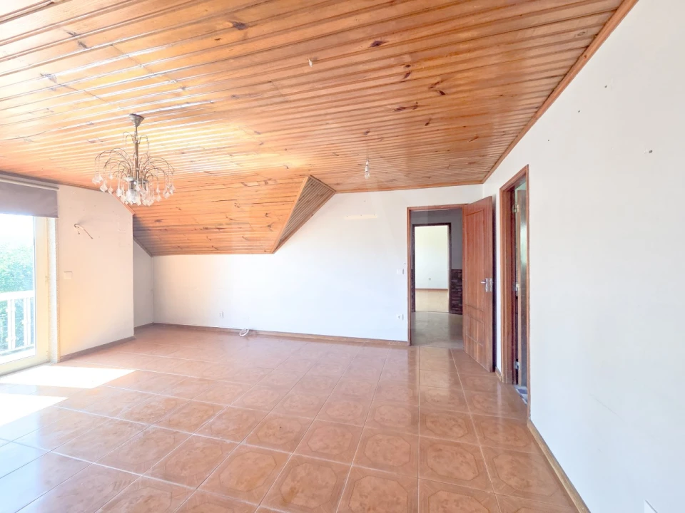 Moradia T4 para Venda em Pombeiro de Ribavizela Foto 24