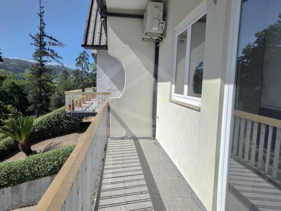 Moradia T4 para Venda em Pombeiro de Ribavizela Foto 41