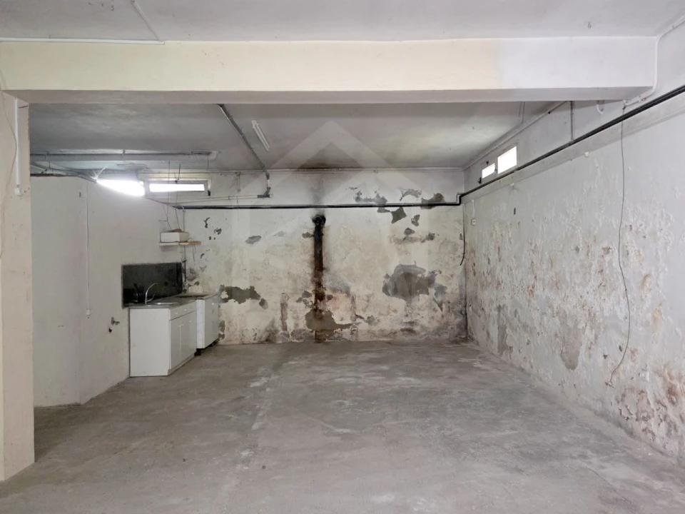 Moradia T4 para Venda em Pombeiro de Ribavizela Foto 54