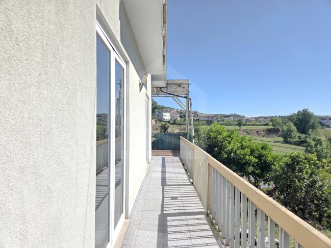 Moradia T4 para Venda em Pombeiro de Ribavizela Foto 42