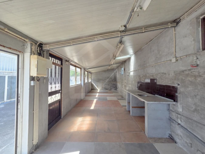 Moradia T4 para Venda em Pombeiro de Ribavizela Foto 51