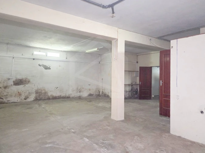 Moradia T4 para Venda em Pombeiro de Ribavizela Foto 52