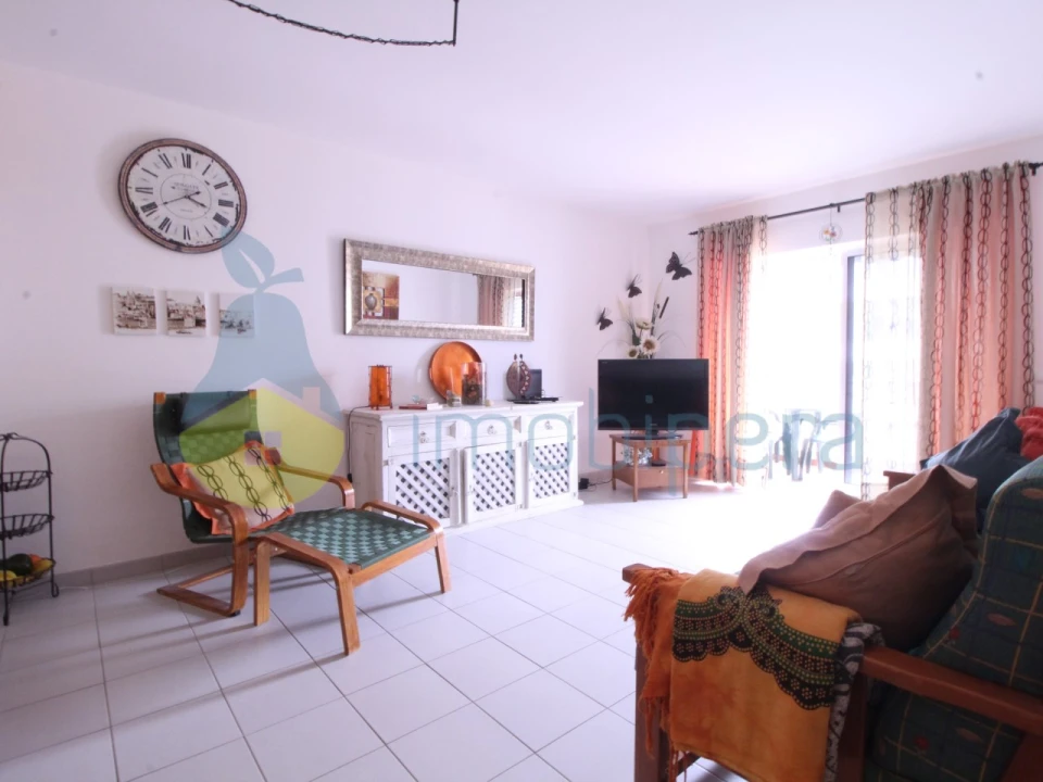 Apartamento T3 para Venda em Portimão Foto 1