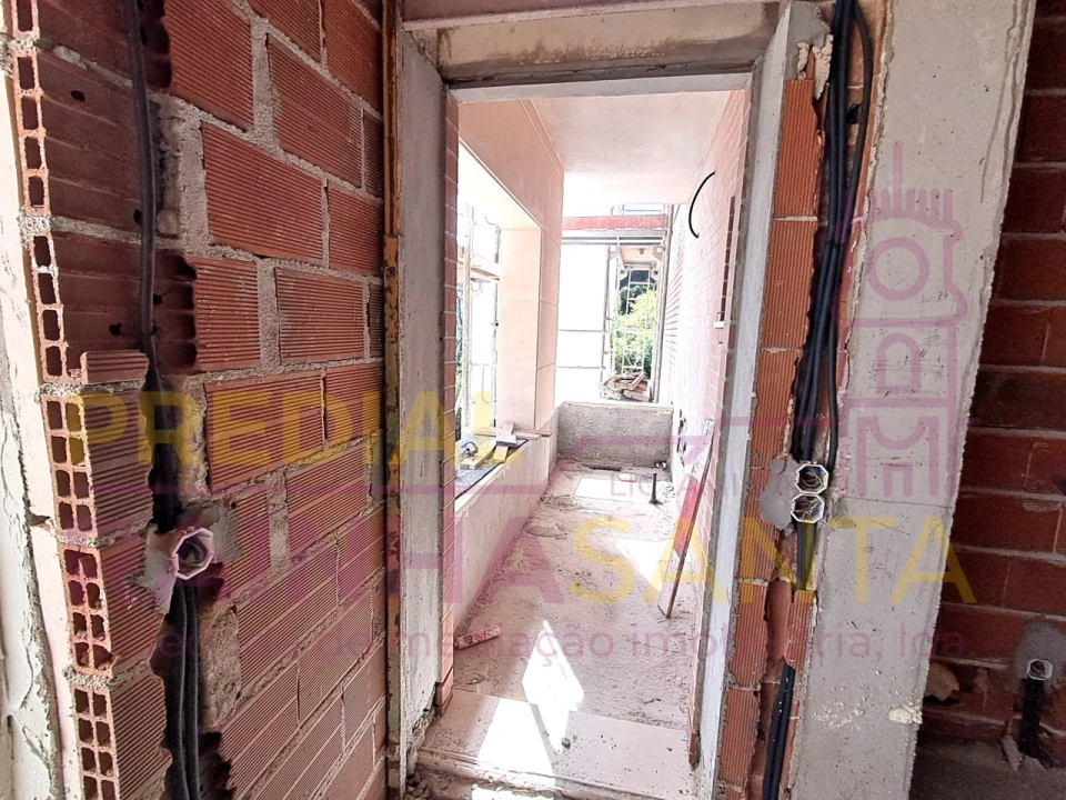 Apartamento T3 para Venda em Tavarede Foto 17
