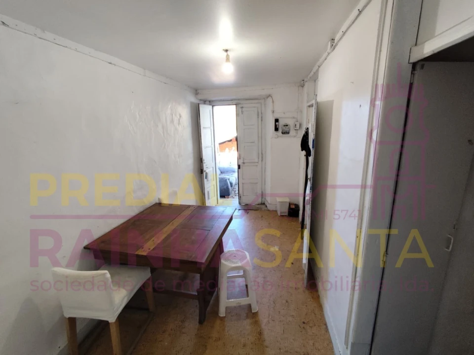 Moradia T3 para Venda em Rio Maior Foto 8