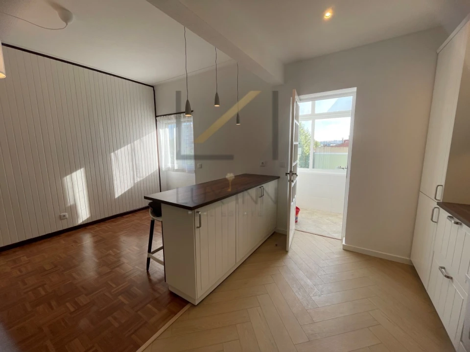 Apartamento T4 para Arrendamento em União das Freguesias de Setúbal Foto 12